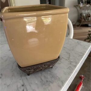 Gracious Goods GG Waste Basket